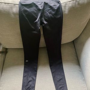 Alo 7/8 legging (small)